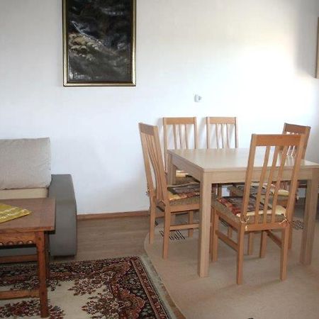 App Dzafic Apartment Vrh  Екстериор снимка