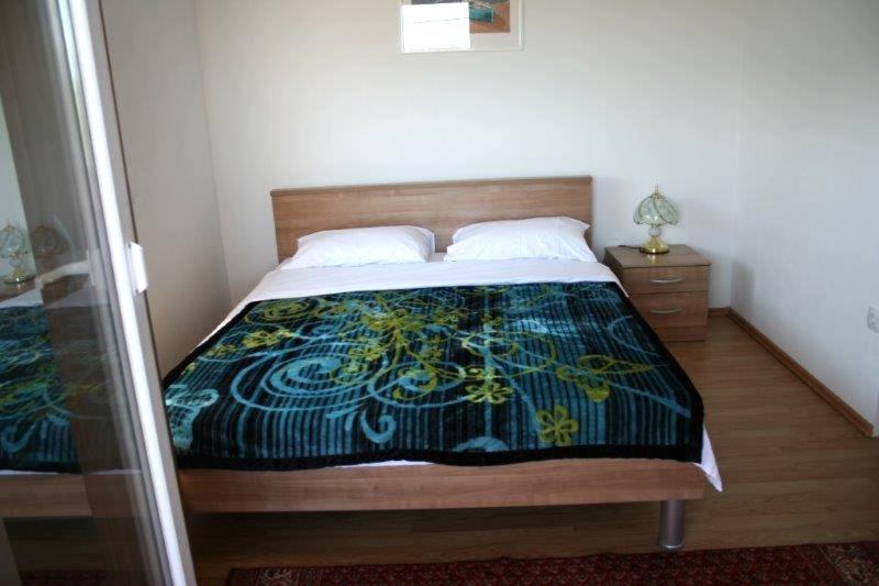App Dzafic Apartment Vrh  Екстериор снимка